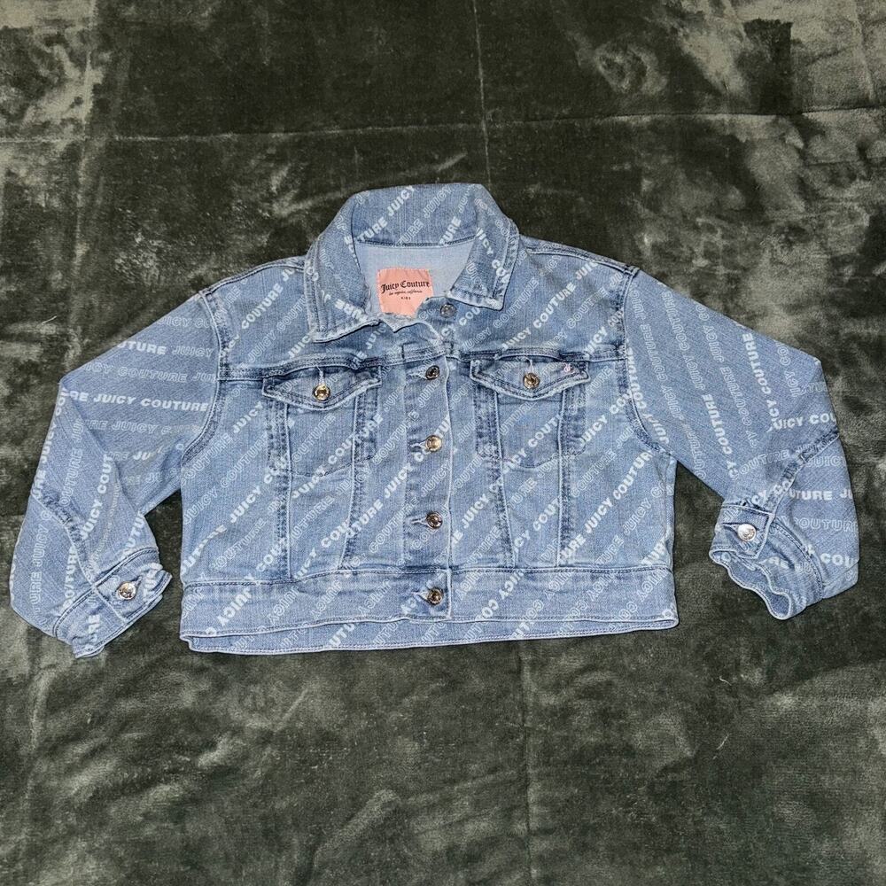 Juicy Couture Denim Jacket Girls 8 Blue Logo AOP Cotton Medium Wash Chest Pocket